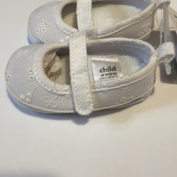 Carter’s Child of‎ Mine Newborn Shoes - 3 Pair - Picture 3 of 8